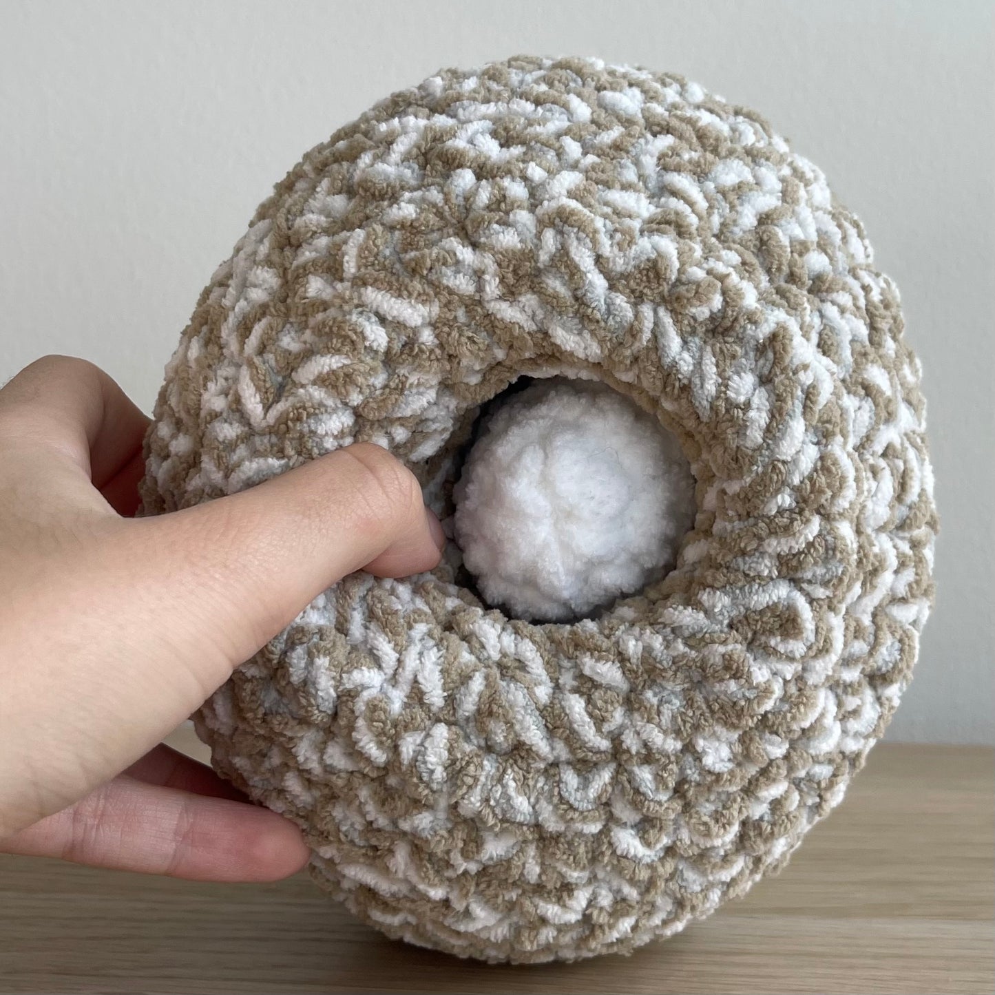 Mama Chicken + Baby/egg