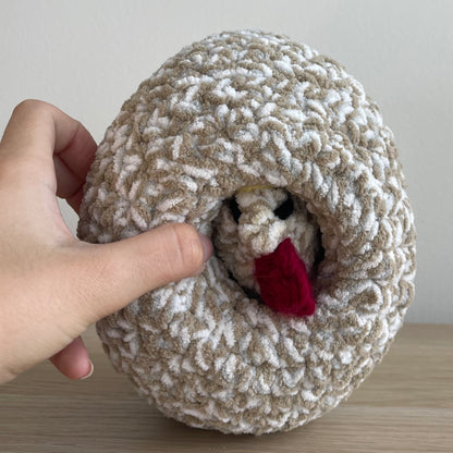 Mama Chicken + Baby/egg